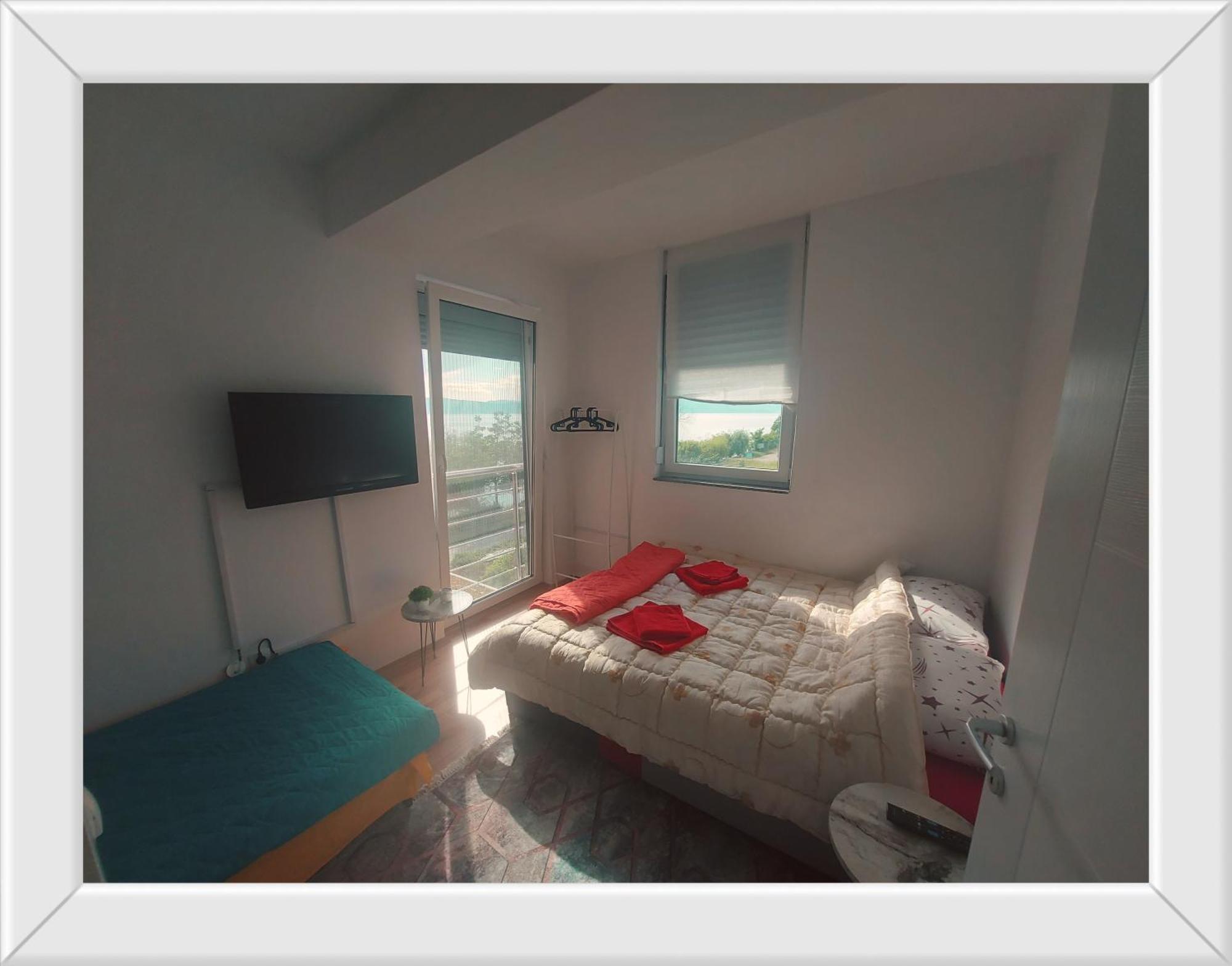 Ana V-peshtani Apartamento *